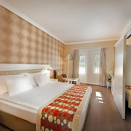 Club Nena 5* Haciobasi