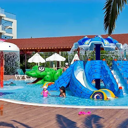 Club Nena Haciobasi